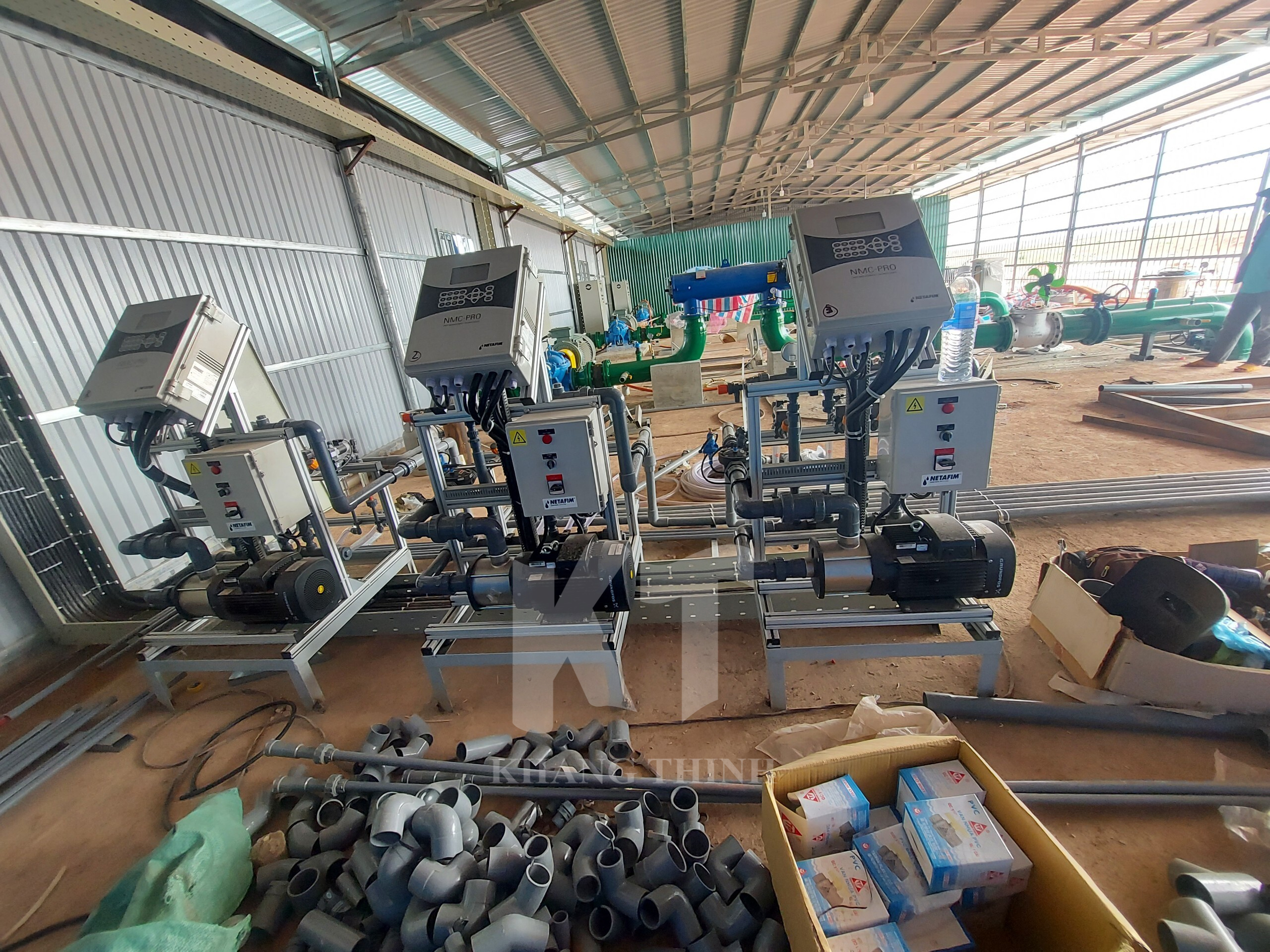 Hệ Thống Tưới Nhỏ Giọt Mít