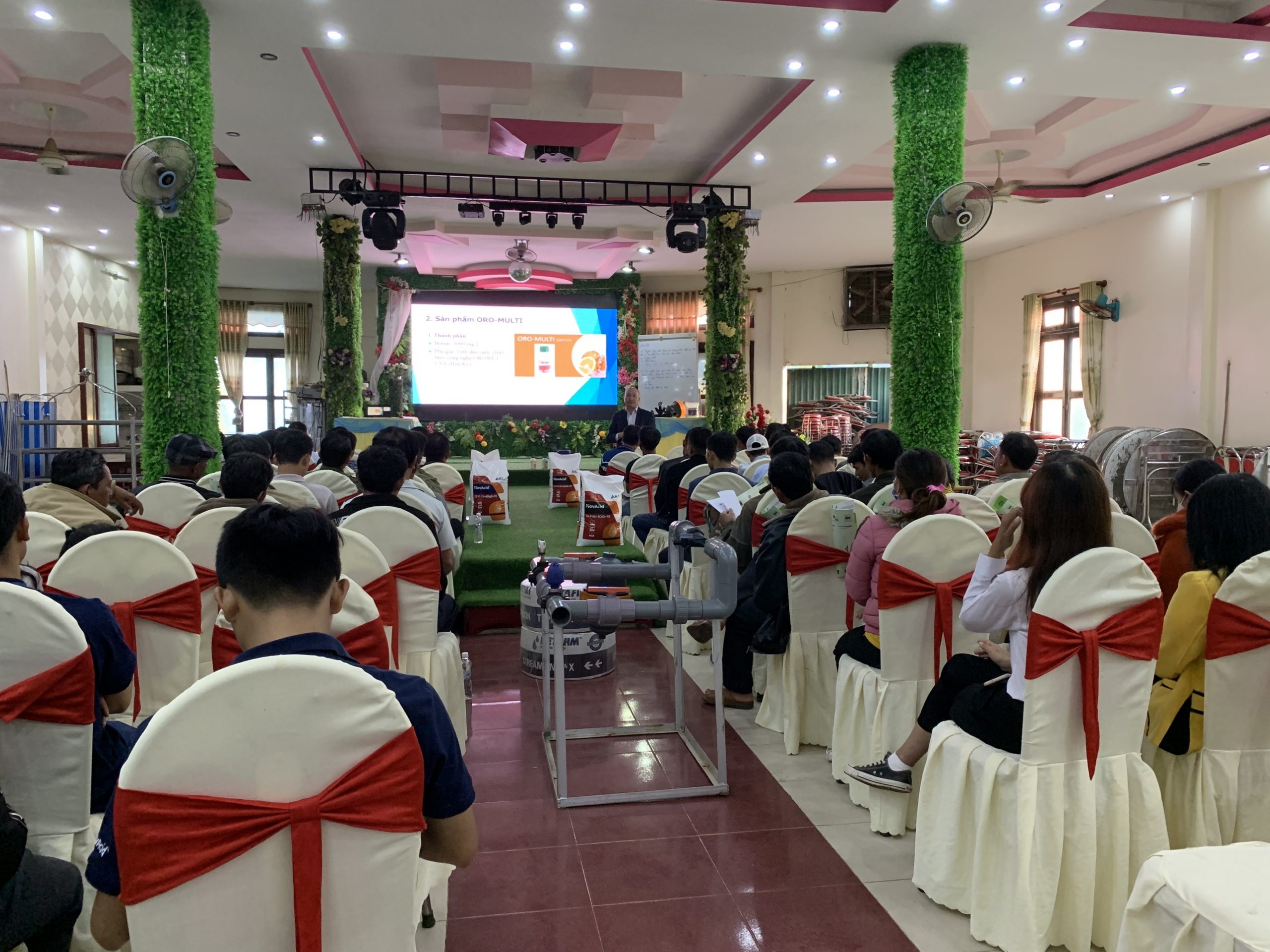 Hội thảo: Chia sẻ, Chuyển giao kỹ thuật công nghệ tưới” của Netafim và Sử dụng phân bón hòa tan NovAcid chuyên dùng cho tưới nhỏ giọt