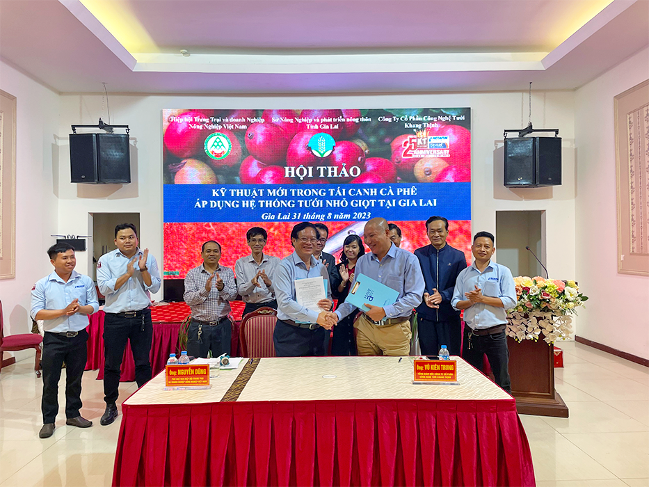 Hội thảo kỹ thuật mới trong tái canh Cà phê áp dụng hệ thống tưới nhỏ giọt tại Gia Lai